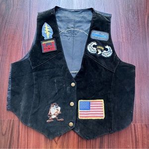 Vtg Looney Tunes Taz US Army Patches Leather Suede Vest